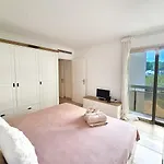 Apartmán 86m2, Spacieux, 2 Chambres, A 1 Min De La