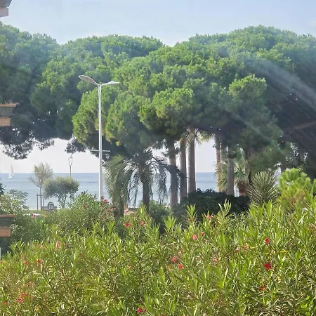 Apartman 86m2, Spacieux, 2 Chambres, A 1 Min De La Cannes