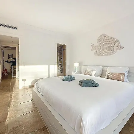 Apartman 86m2, Spacieux, 2 Chambres, A 1 Min De La