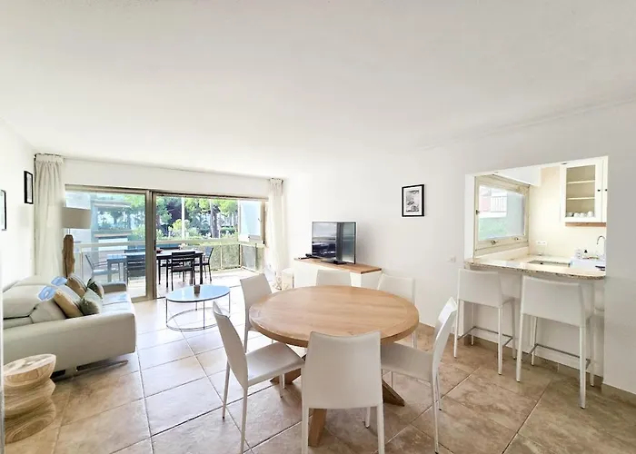 86m2, Spacieux, 2 Chambres, A 1 Min De La Apartman