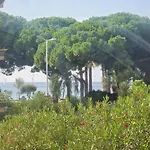 Apartment 86m2, Spacieux, 2 Chambres, A 1 Min De La Cannes